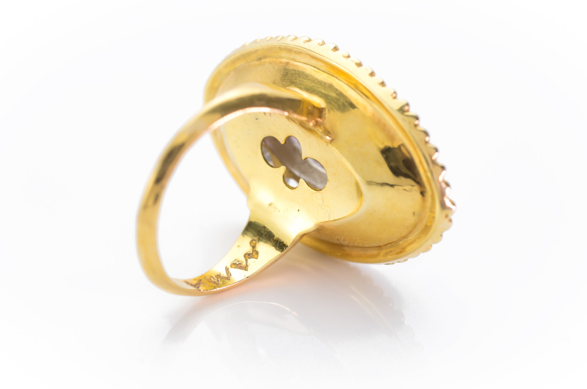 LARGE 10CT AQUAMARINE 18K GOLD AND PLATINUM COCKTAIL RING - SinCityFinds Jewelry