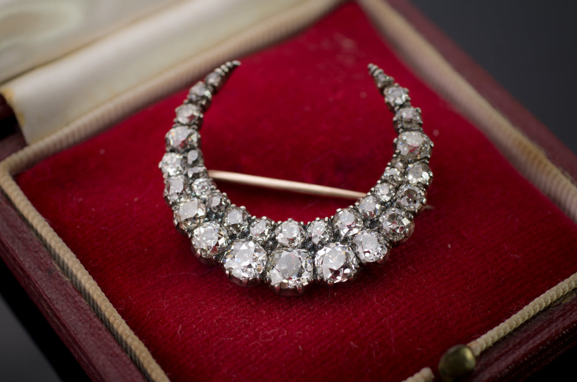 3.6CTW DIAMOND CRESCENT BROOCH - SinCityFinds Jewelry