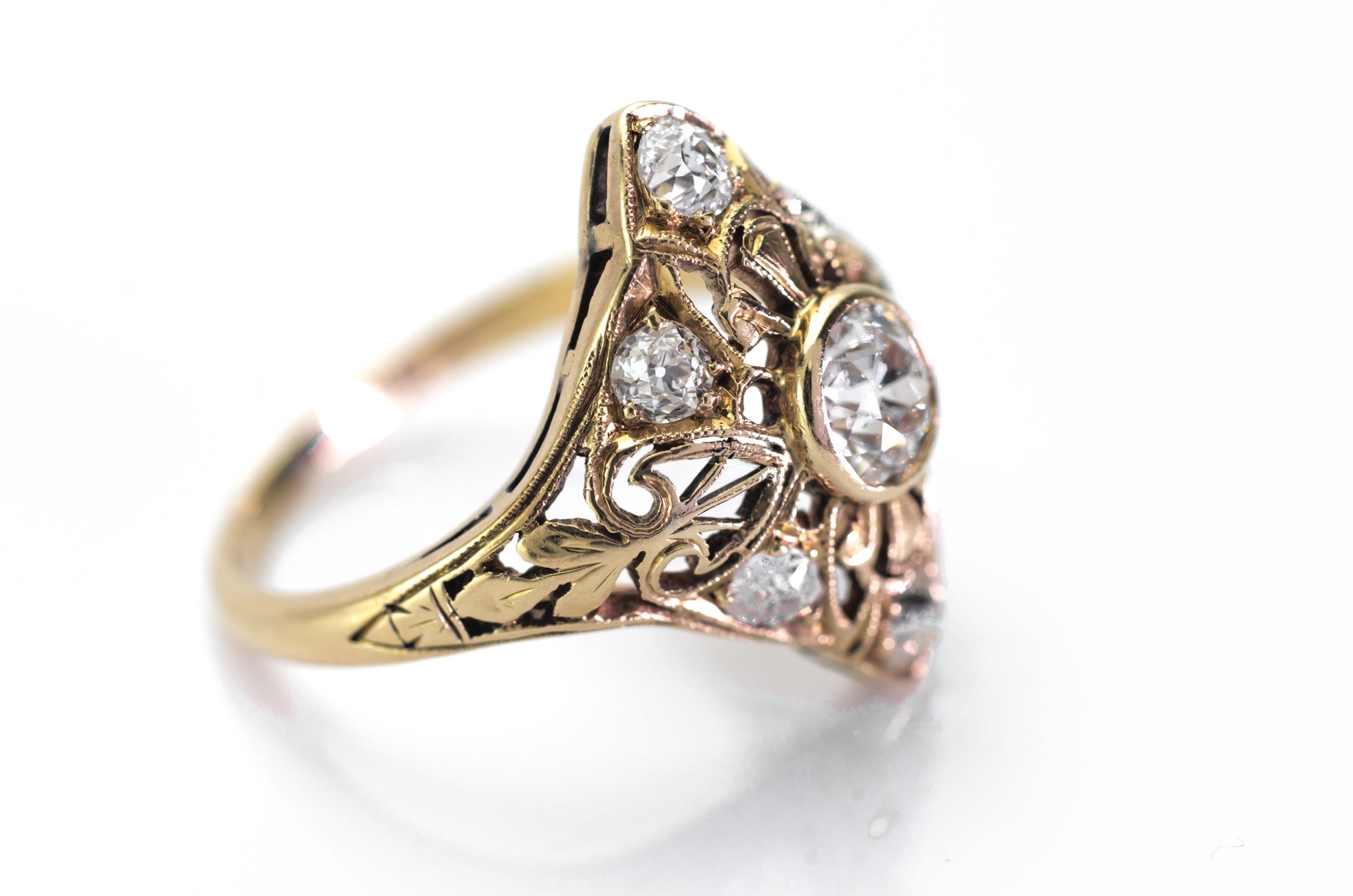 ART DECO YELLOW GOLD FILIGREE DIAMOND RING - SinCityFinds Jewelry