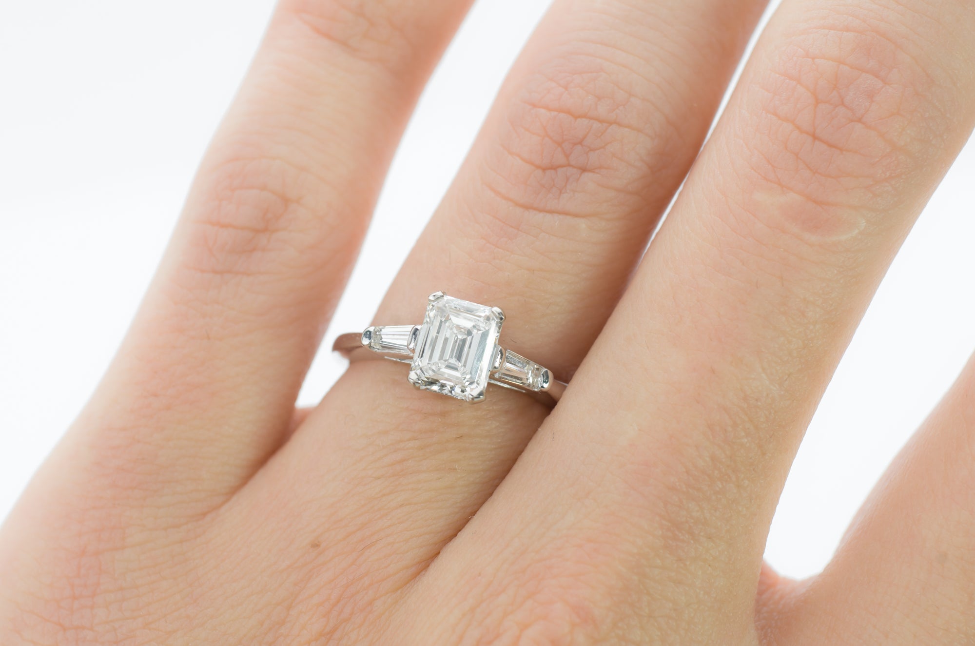1.33CTW EMERALD CUT DIAMOND RING GIA CERTIFIED J VS1 - SinCityFinds Jewelry