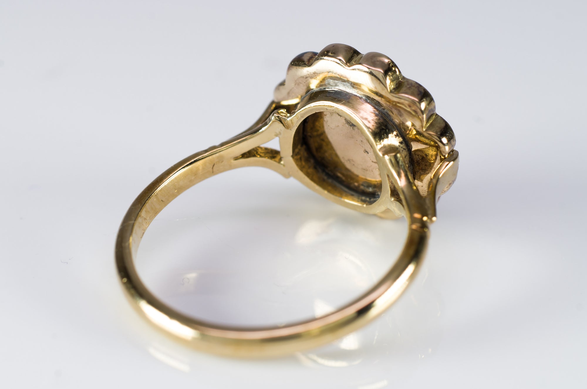 ANTIQUE OLD MINE CUT AND ROSE CUT DIAMOND RING - SinCityFinds Jewelry