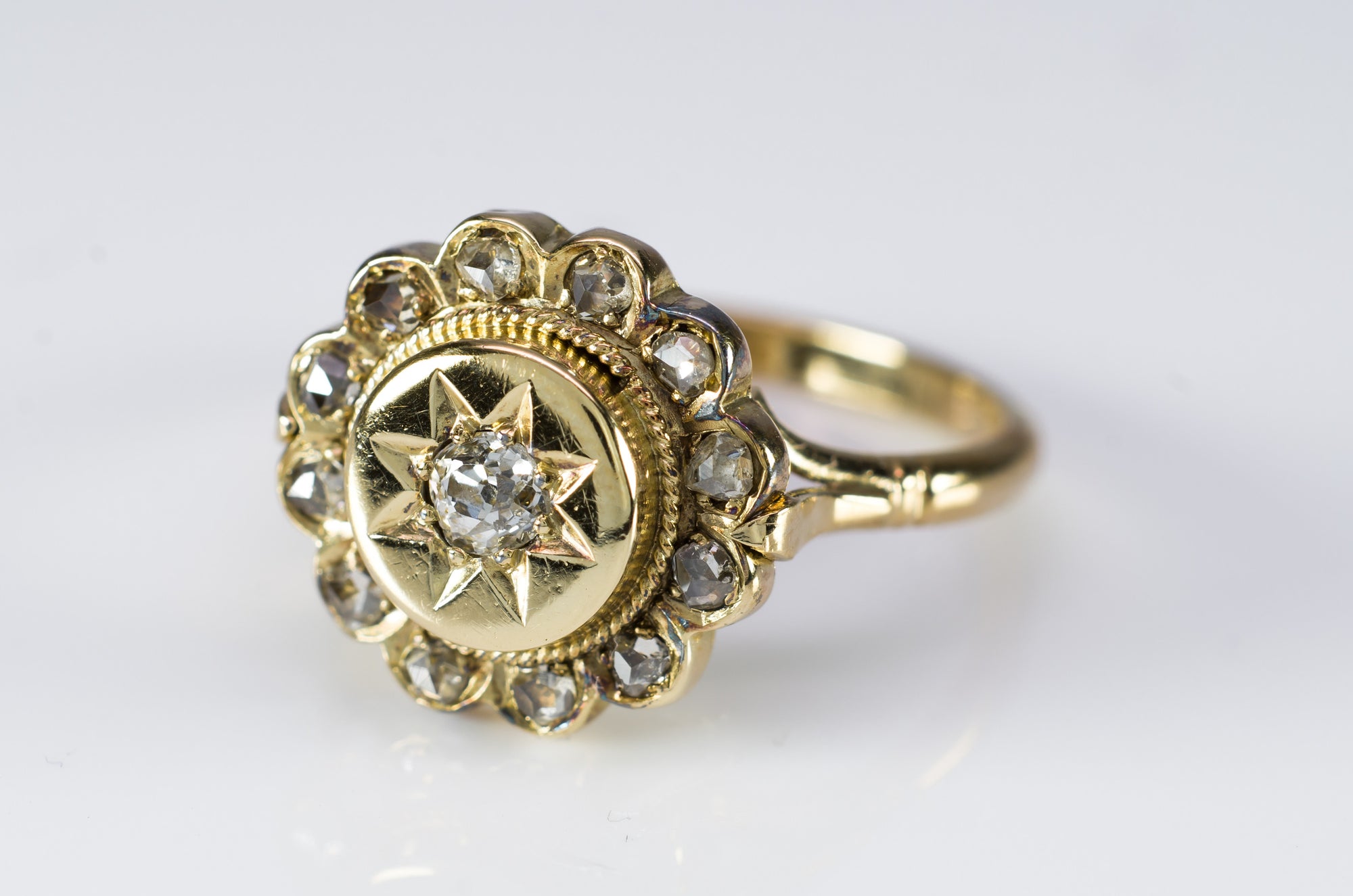 ANTIQUE OLD MINE CUT AND ROSE CUT DIAMOND RING - SinCityFinds Jewelry