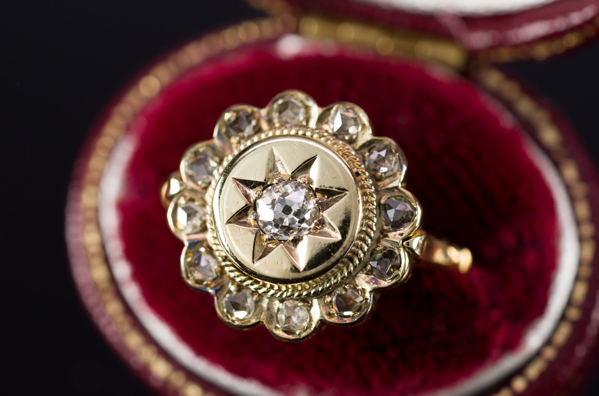 ANTIQUE OLD MINE CUT AND ROSE CUT DIAMOND RING - SinCityFinds Jewelry