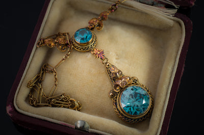 14K GOLD ZIRCON NOUVEAU NECKLACE - SinCityFinds Jewelry