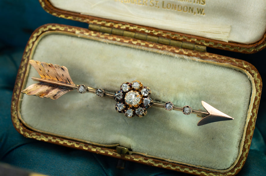 18K GOLD ARROW AND DIAMOND BROOCH - SinCityFinds Jewelry