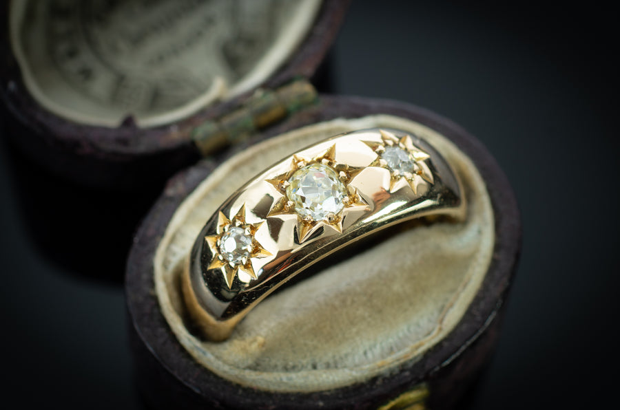 VINTAGE THREE STONE GYPSY RING - SinCityFinds Jewelry