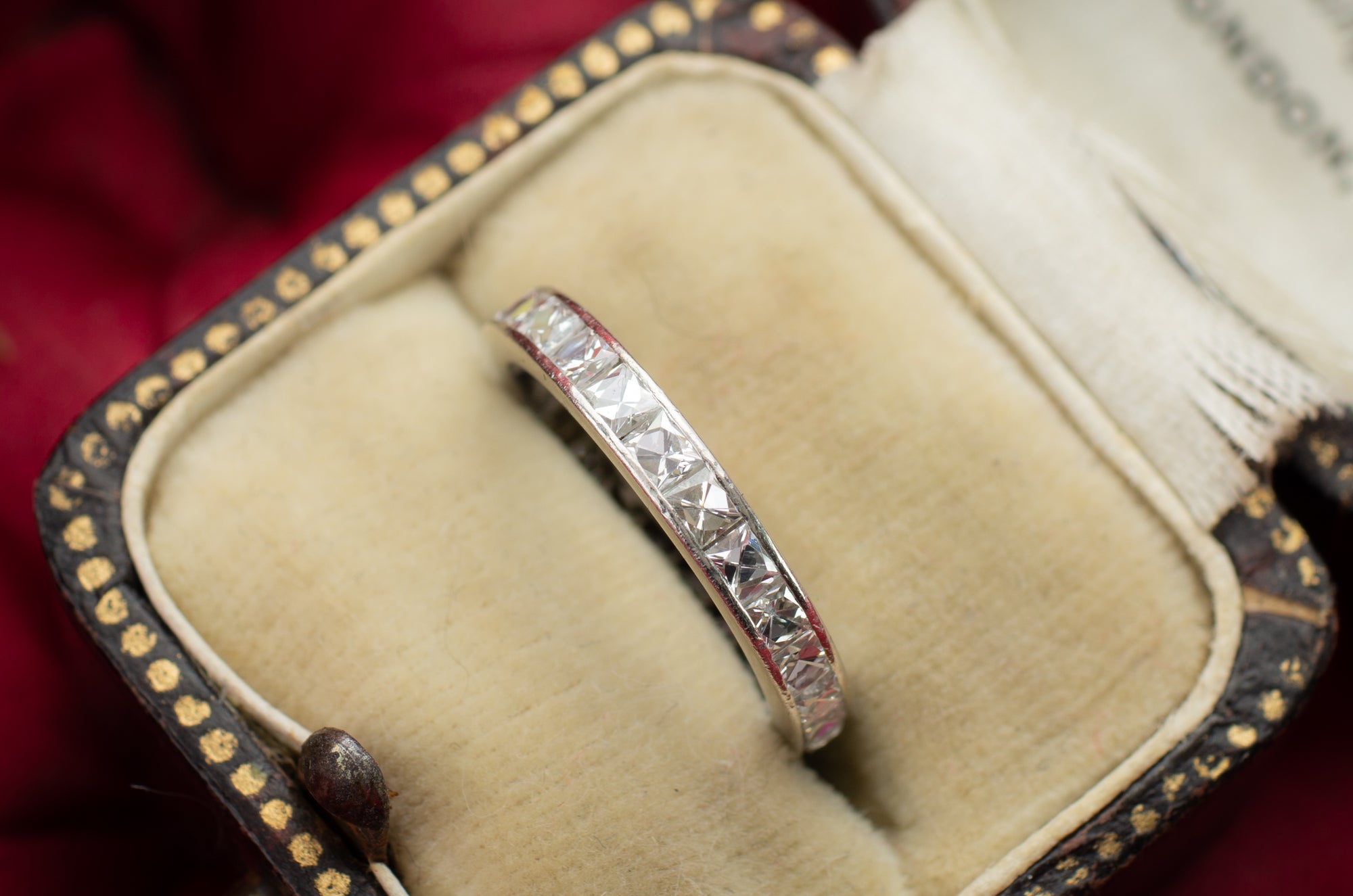 1.8CTW FRENCH CUT DIAMOND ETERNITY BAND - SinCityFinds Jewelry