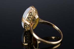 VINTAGE 18K YELLOW GOLD OPAL SOLITAIRE RING - SinCityFinds Jewelry