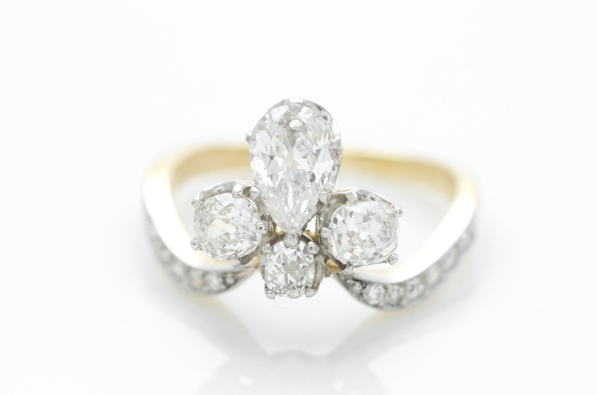 18k GOLD AND PLATINUM ANTIQUE CUT DIAMOND TIARA RING - SinCityFinds Jewelry