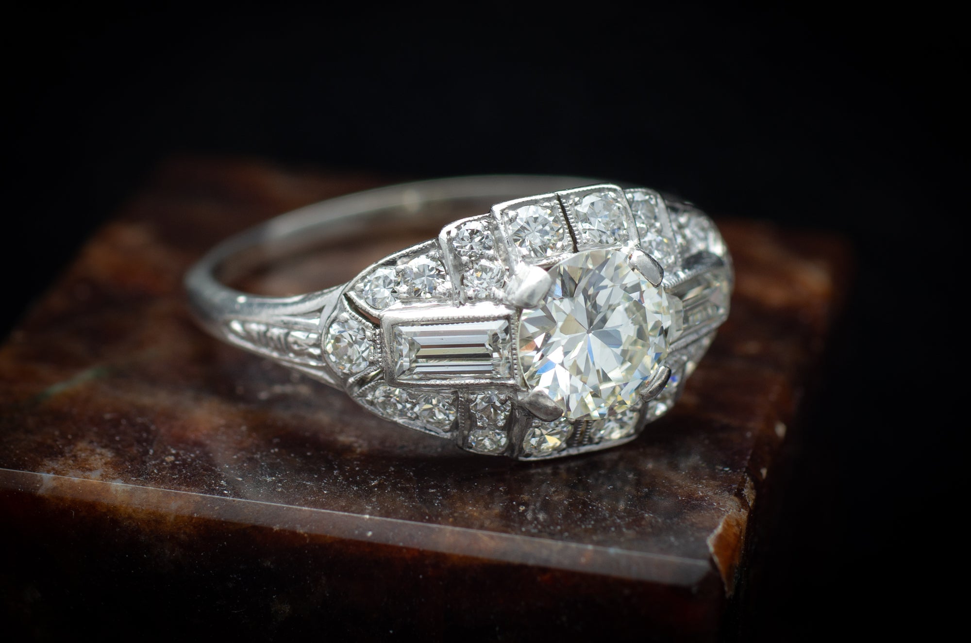 1.75CTW ART DECO PLATINUM AND DIAMOND RING - SinCityFinds Jewelry